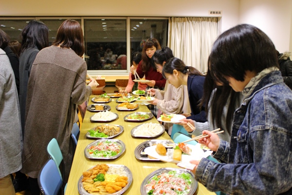 祝会のようす