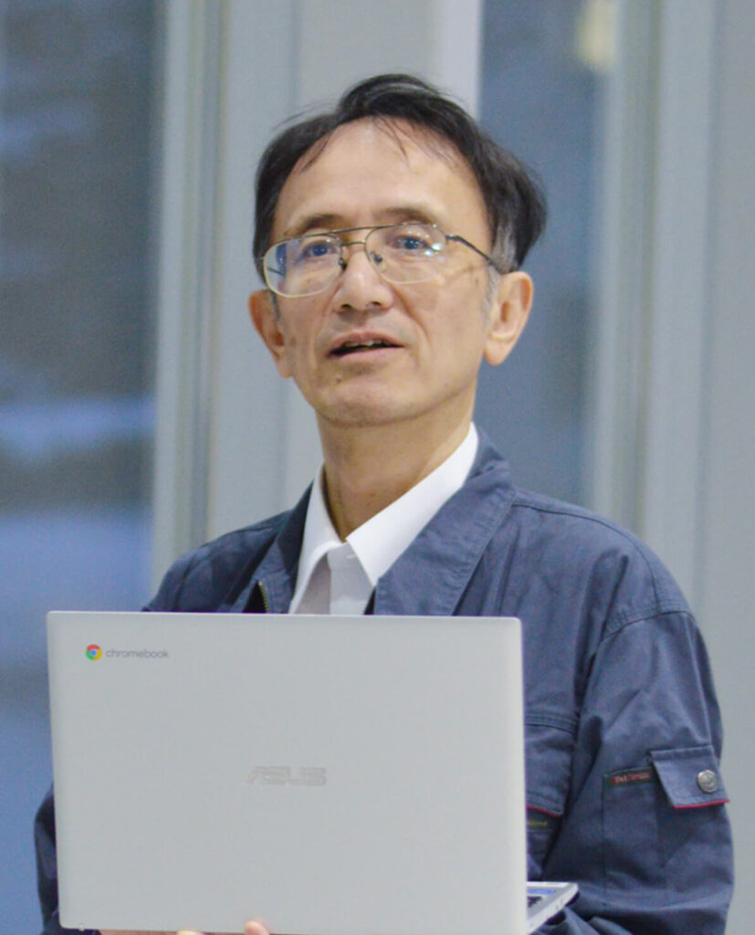 深町　賢一