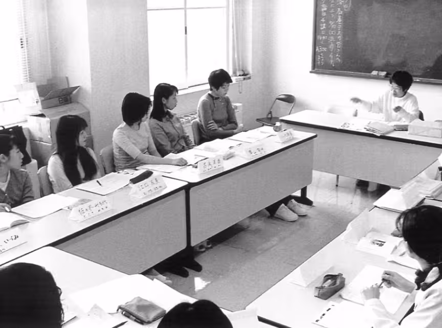 1997年 生活教養学科 経済・教養コース、コミュニテイーコースのゼミ