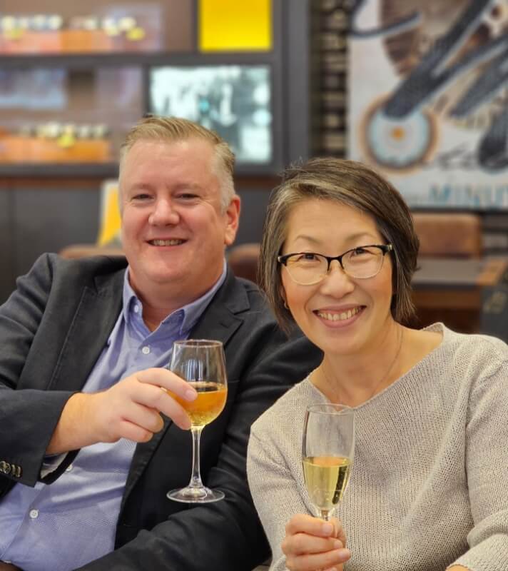 プライス由里（旧姓：小笠原 由里）